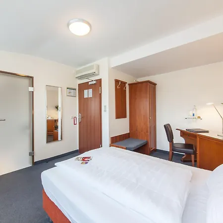 Flora 4* Dusseldorf