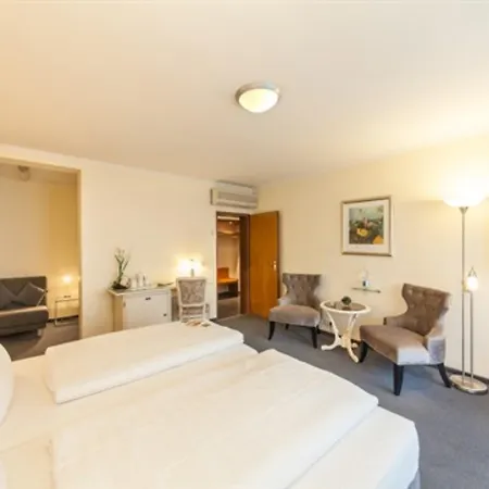 Flora 4* Dusseldorf