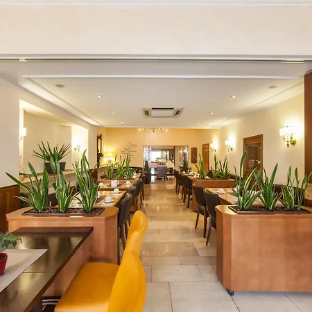 Flora Aparthotel Dusseldorf