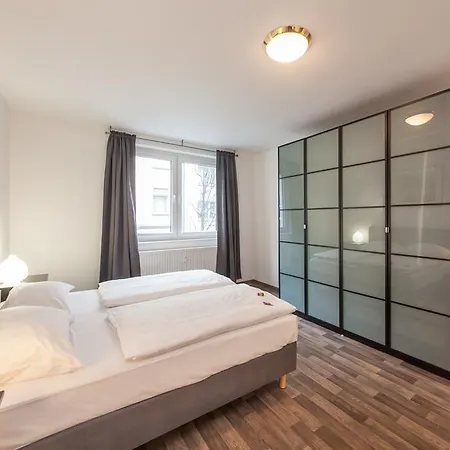 Apart-hotel Flora