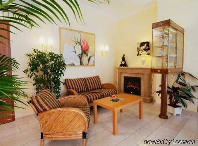 公寓式酒店 Flora 杜塞尔多夫