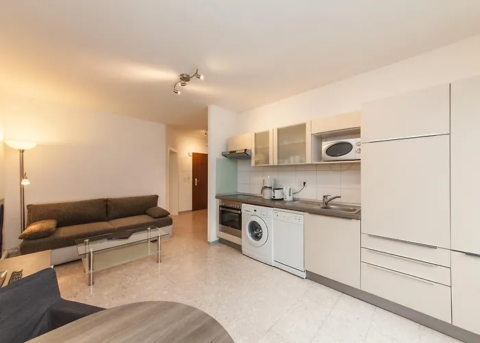 Flora Hotel apartamentowy 4*